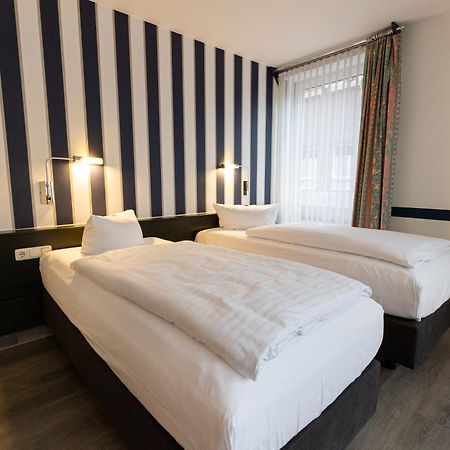 Hotel Dh Vec, Sehr Beliebtes & Leckeres Fruehstueck, Self-Check-In Вехта Екстериор снимка
