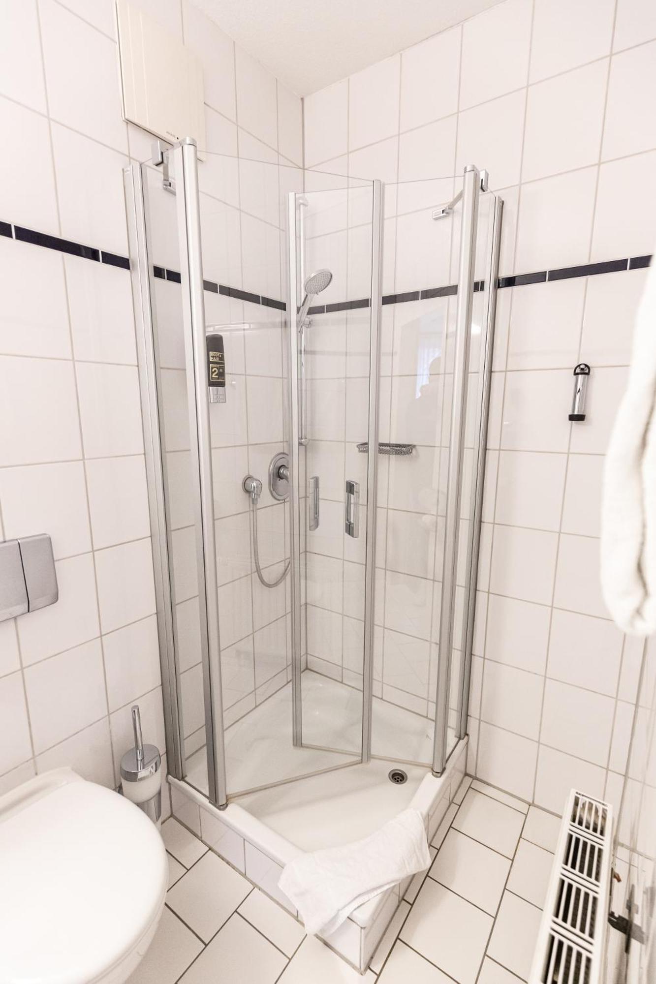 Hotel Dh Vec, Sehr Beliebtes & Leckeres Fruehstueck, Self-Check-In Вехта Екстериор снимка
